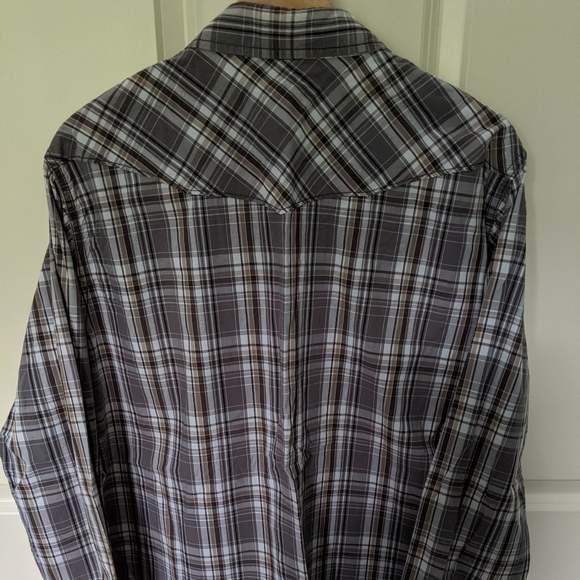👣Helix Grey and Brown Plaid Western Shirt - Picture 3 of 3